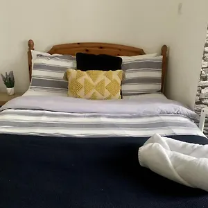  Apartment Uplands View, Richmond Tce, Flat 1